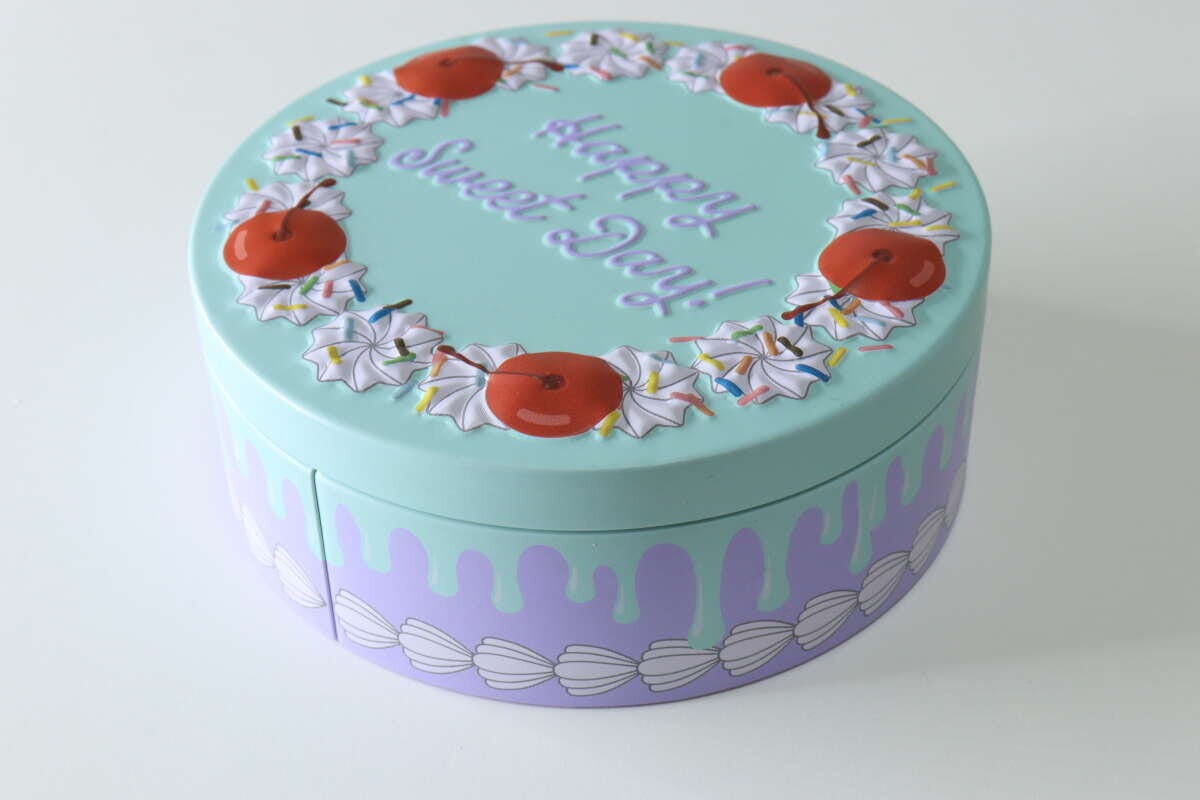 セリア　ギフト缶