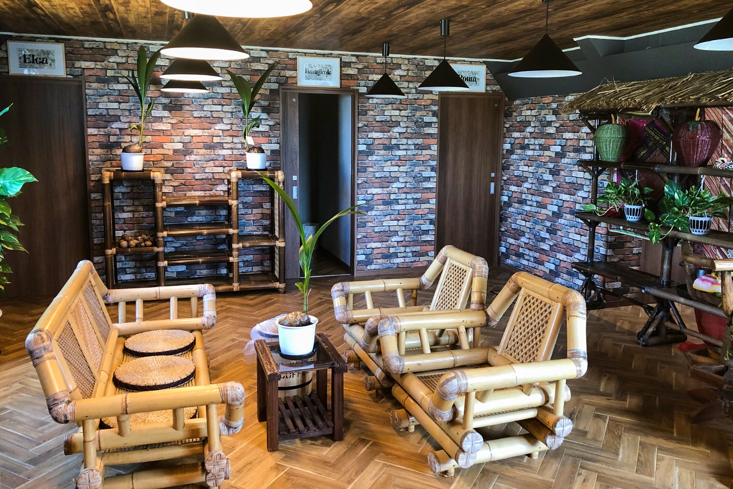 LOTUS NIGHT／画像提供：ブッキングリゾート