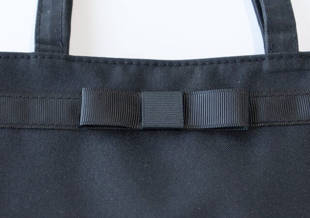 MATURIAの大人の上品マナーバッグのデザイン