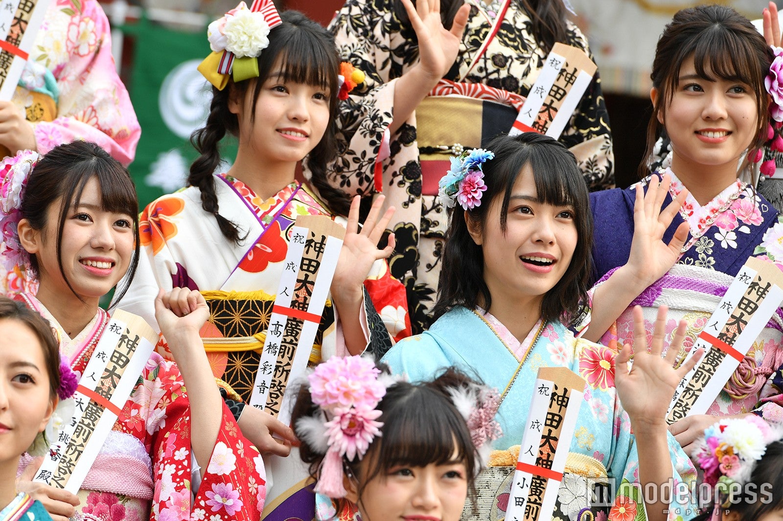 チーム8メンバー （C）モデルプレス