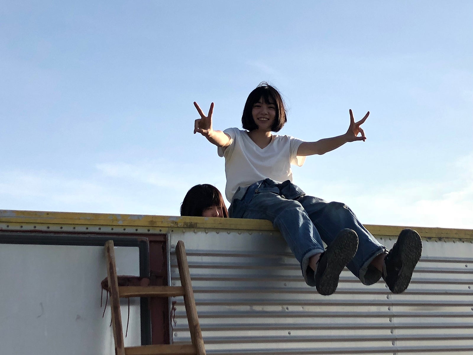 吉田美月喜／CM撮影オフショット（画像提供：所属事務所）