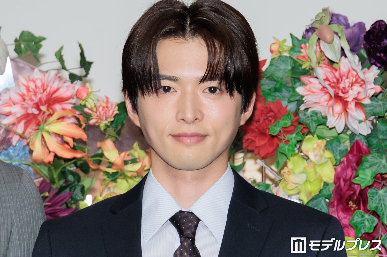 白洲迅（C）モデルプレス