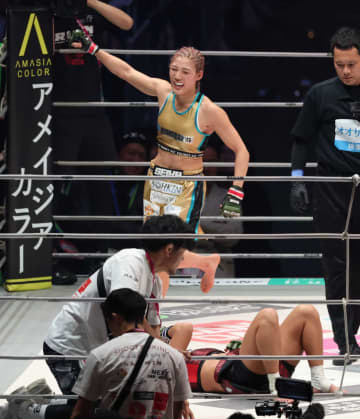 伊澤星花 フロントチョークで一本！RENA撃破で防衛成功 無傷18連勝 序盤ダウン奪われるも完勝「女子はこれから全盛期」