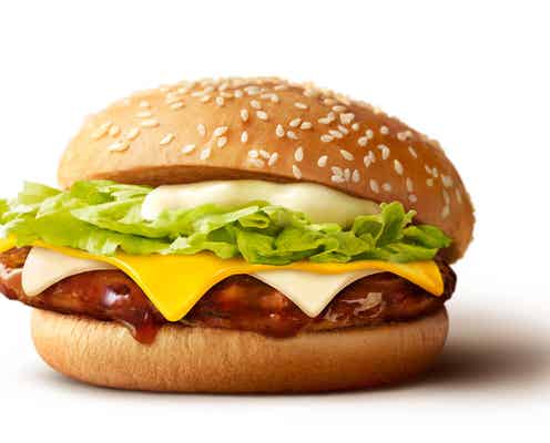マクドナルド、人気の限定バーガー「チーチーてりやき」復活 全国の店舗で展開