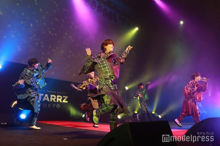 8iper(C)モデルプレス