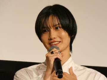 橋本愛 「予算が潤沢な現場でもなかったので…」低予算撮影でのスタッフの心遣いに感謝「救われてました」