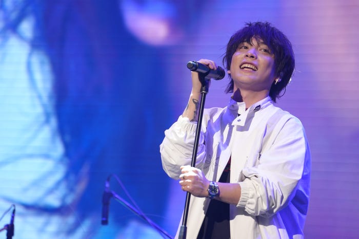 優里(提供写真)