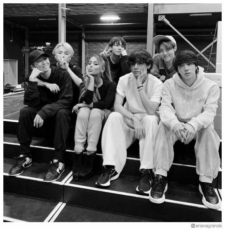 BTS＆アリアナ・グランデ、集合ショットが話題沸騰　なぜかSUGAは不在