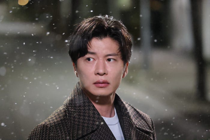 田中圭「アンサンブル」第1話(C)日本テレビ