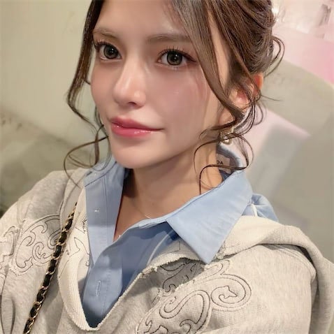 『ラヴ上等』まりりん、引き込まれそうな美貌の自撮りショット公開「いつも可愛い」