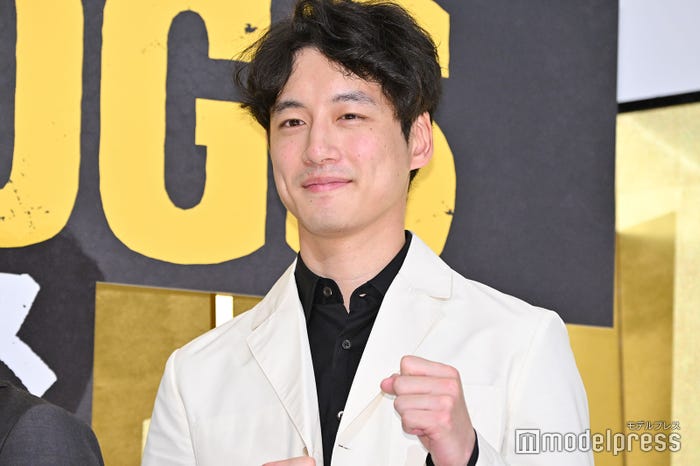 坂口健太郎(C)モデルプレス