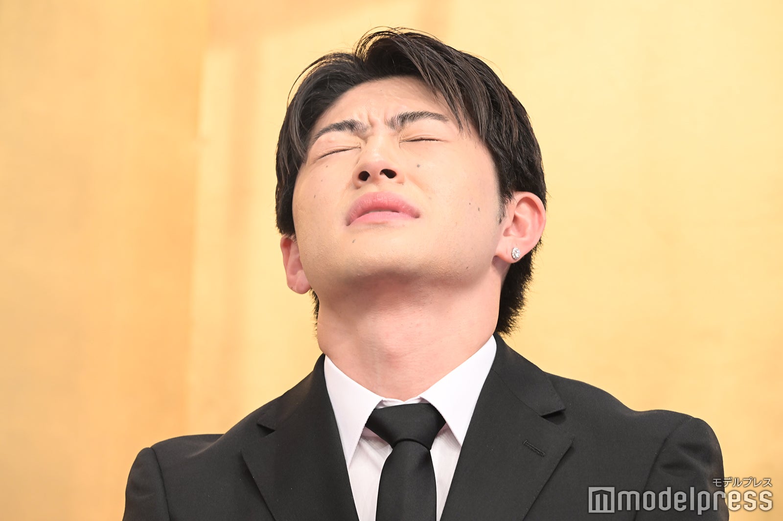 佐野玲於（C）モデルプレス