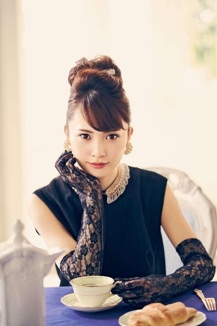 けやき坂46加藤史帆 高本彩花 濱岸ひよりが別人級の美しさ オードリー ヘップバーンに変身 モデルプレス けやき坂46加藤史帆 高本彩花 濱岸ひよりが別人級の美しさ オードリー ヘップバーンに変身 モデルプレス