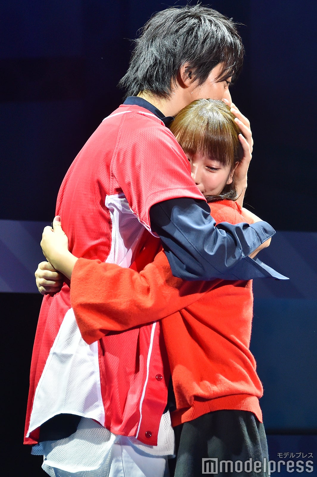 川栄李奈＆廣瀬智紀／共演した舞台「カレフォン」より（C）モデルプレス