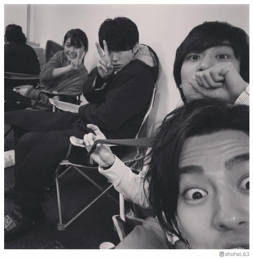 三浦翔平＆AAA宇野実彩子＆早乙女太一＆松岡広大のお茶目集合ショット「楽しそう」「仲良すぎ」の声