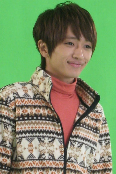 西島隆弘（AAA）「good day」新TV－CM「MovingBoards篇」より