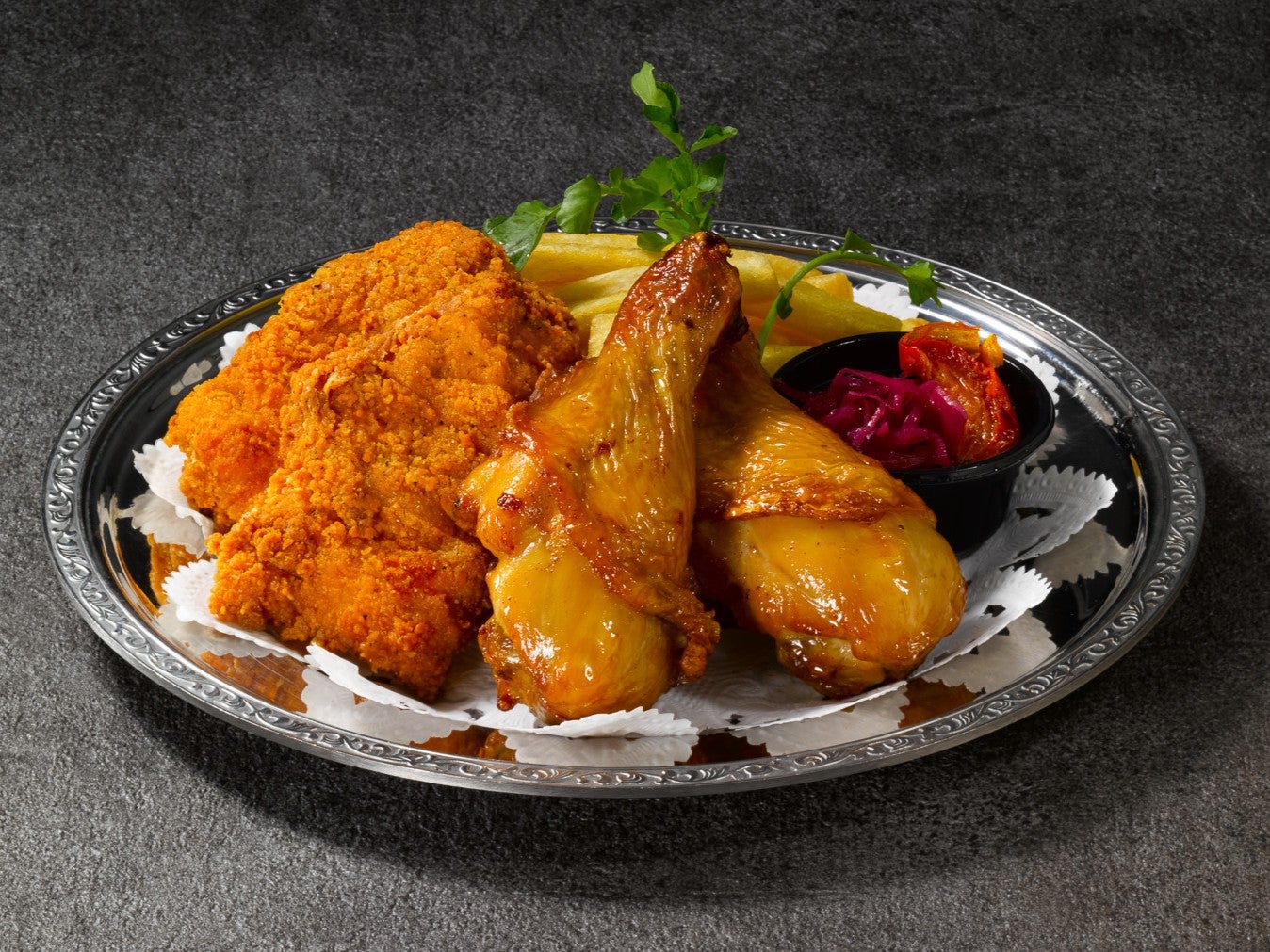 クリスマスチキンプレート1,800 円（税込）／Warner Bros. Studio Tour Tokyo – The Making of Harry Potter.