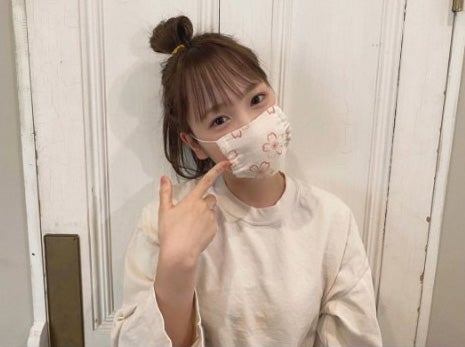 川栄李奈、新型コロナ対策で桜柄マスク手作り 「完成度高すぎ」と注目集まる