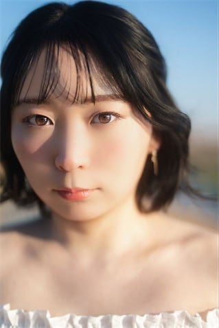 アンゴラ村長、32歳誕生日に自作本を公開し決意表明「死ぬ気で好きなことを頑張る」