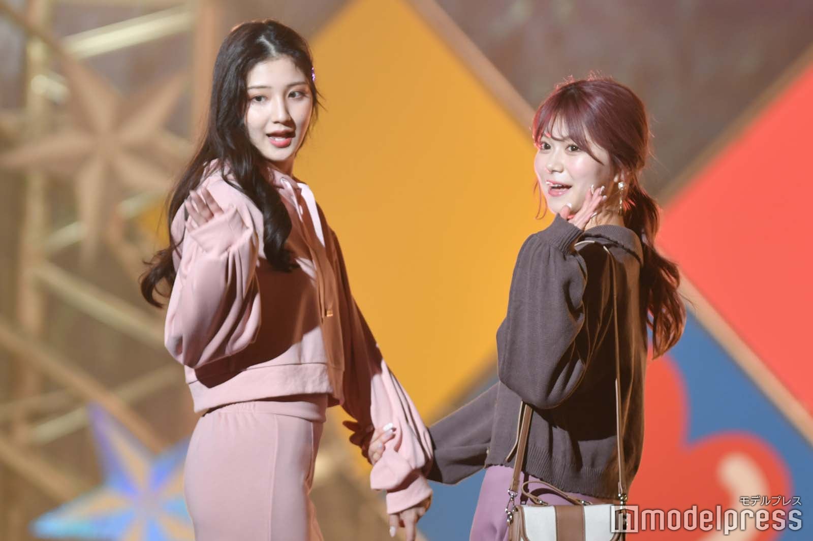 平井桃伽（ももたん）、熊谷真里（まりくま） （C）モデルプレス