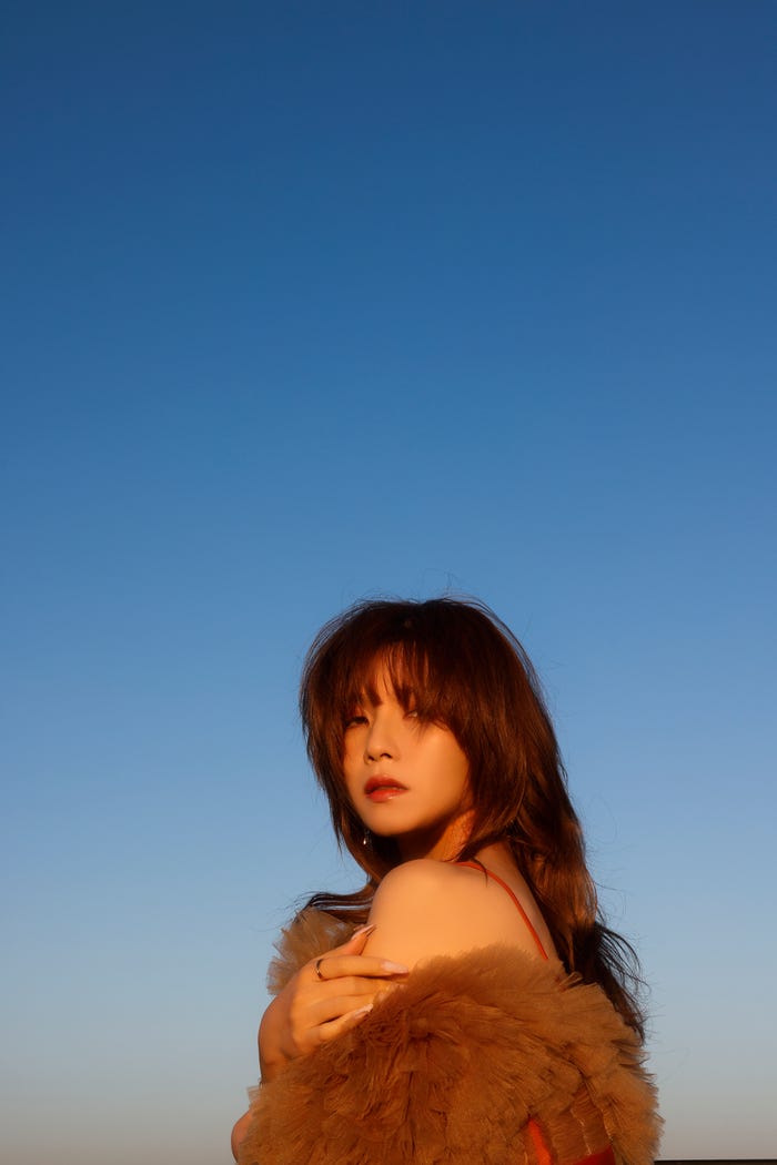 宇野実彩子/撮影:曽根将樹(C)KADOKAWA