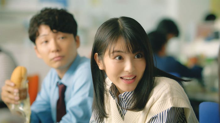 星野源、浜辺美波(提供写真)