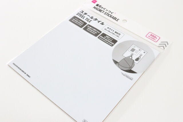 磁石がくっつくスチールタイル(ホワイト) ホームグッズ 磁石がくっつくスチールタイル(ホワイト) ホームグッズ