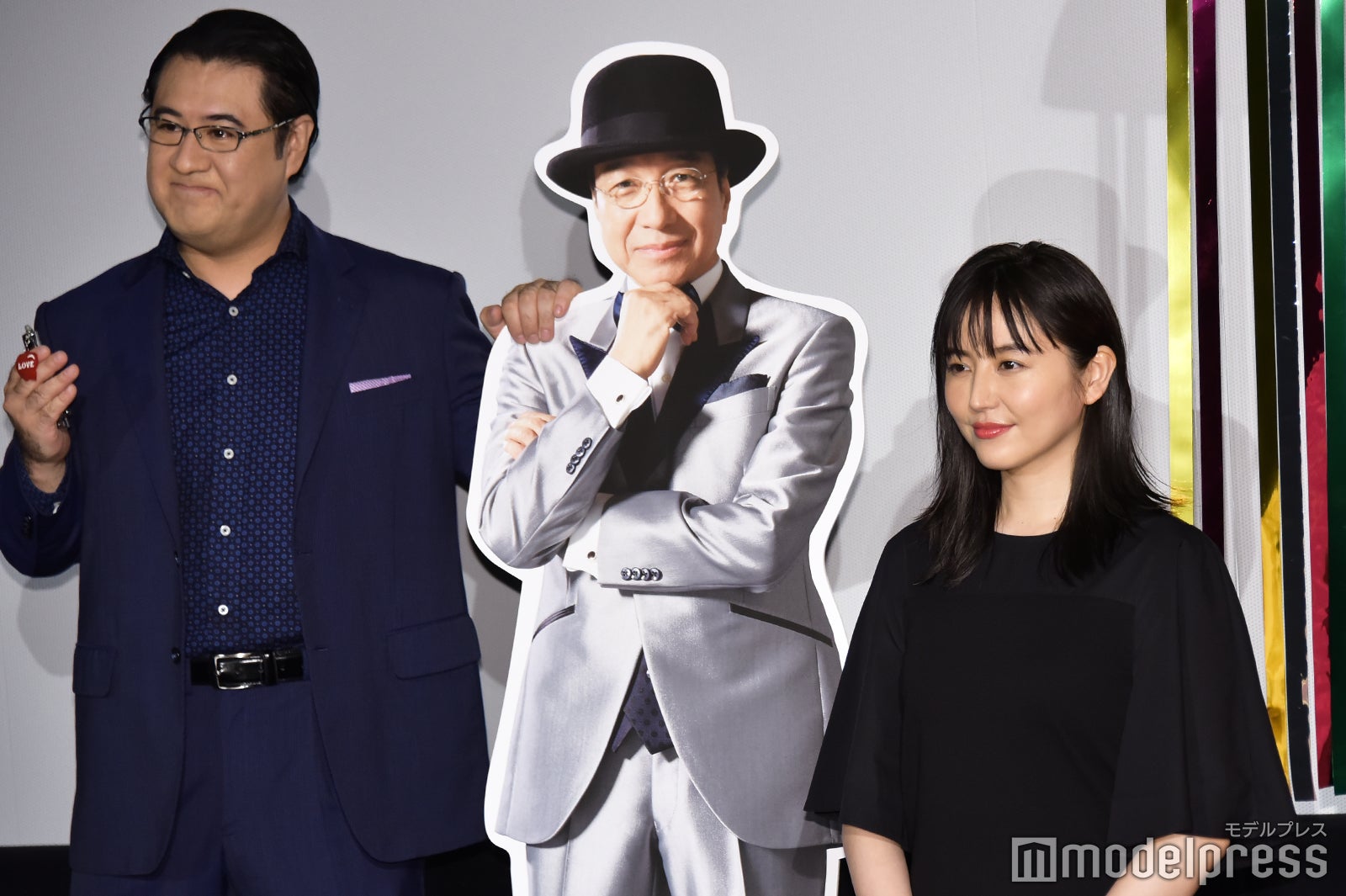 小手伸也、長澤まさみ （C）モデルプレス