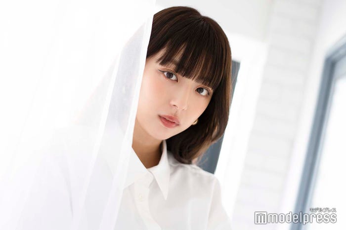 しゅう(C)モデルプレス