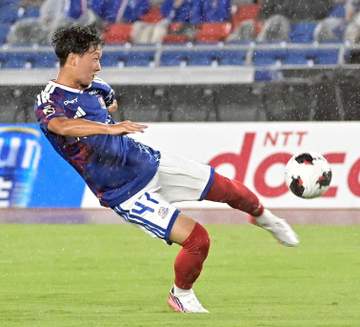 横浜M・16歳三井寺真 本拠地デビューV弾だ 相手は王者神戸「勝ててうれしい」 コリカ監督も絶賛「週追うごとに成長」 