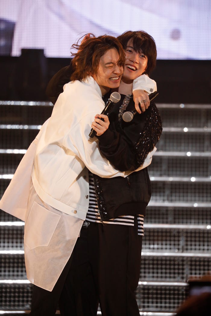 15th Anniversary SUPER HANDSOME LIVE「JUMP↑ with YOU」【16日夜公演】写真提供:アミューズ