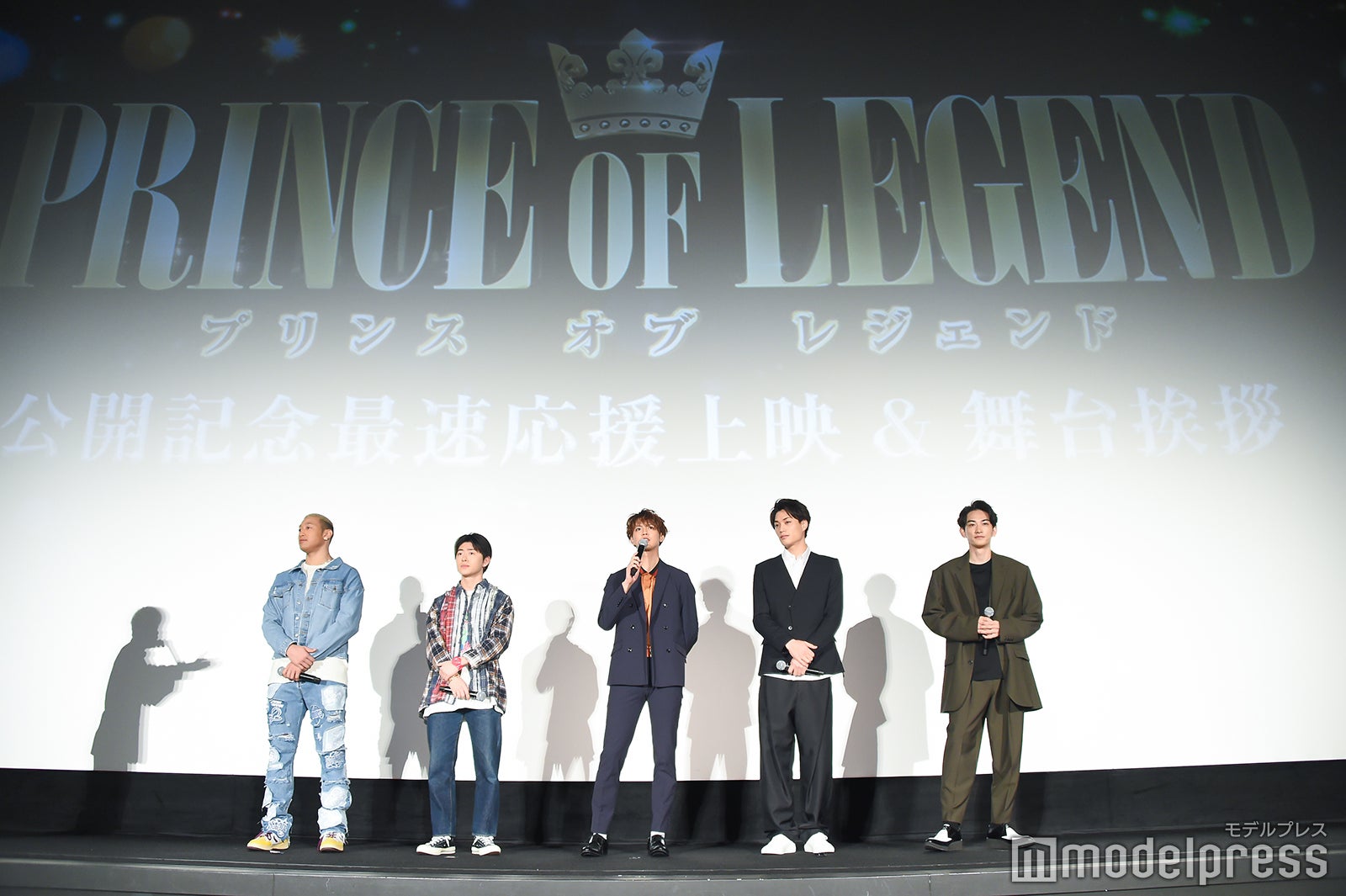 関口メンディー、佐野玲於、片寄涼太、鈴木伸之、町田啓太 （C）モデルプレス