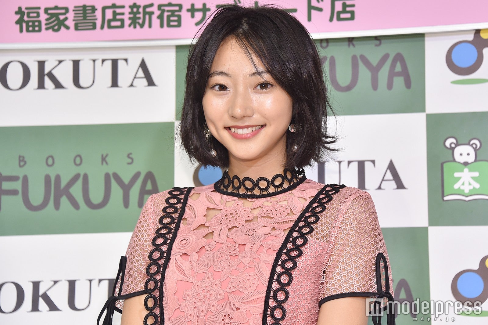 武田玲奈「大人の世界に一歩足を踏み入れた」初の下着カットも振り返る