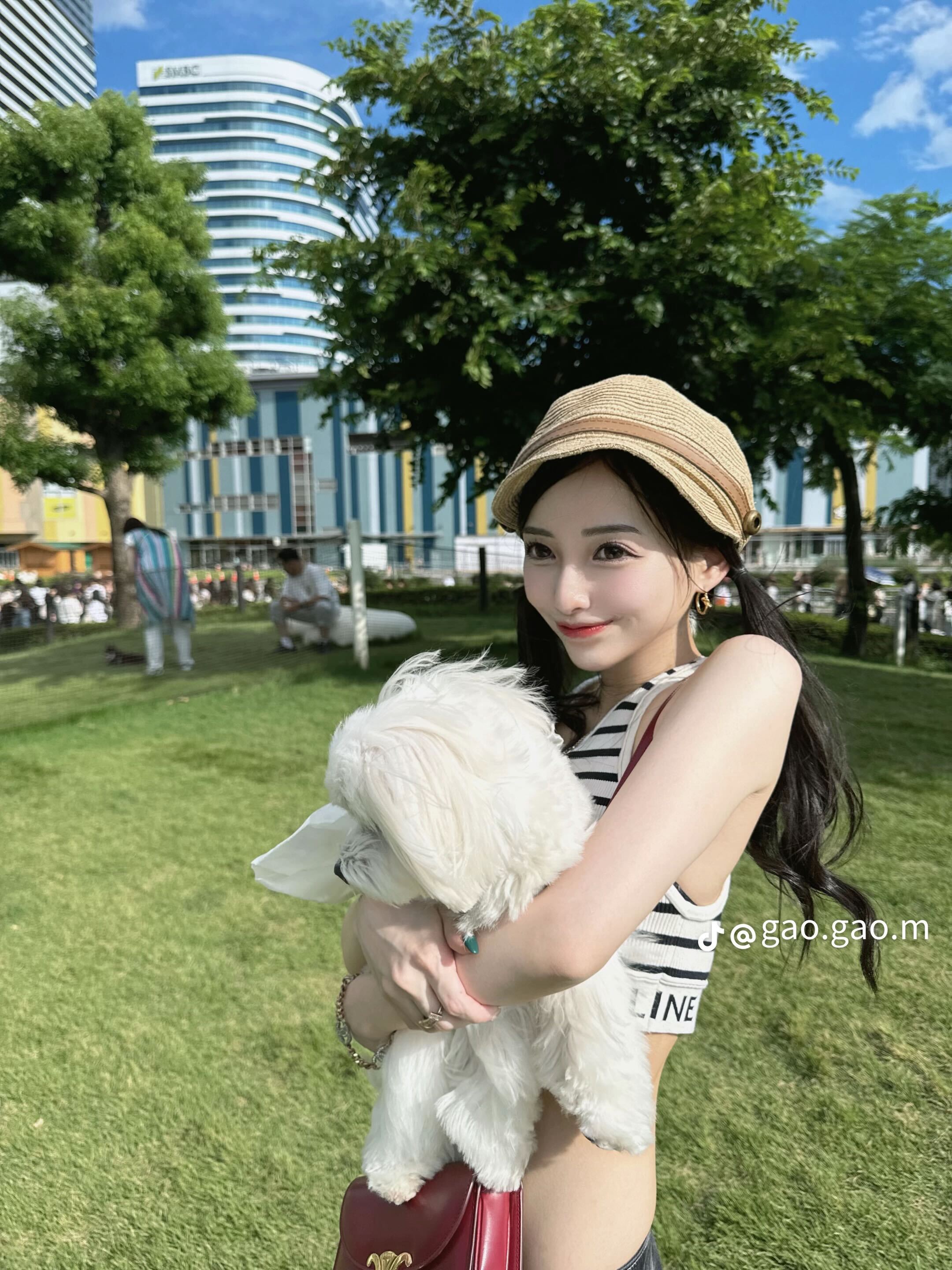 「ジャングル銀座」みあTIkTokより