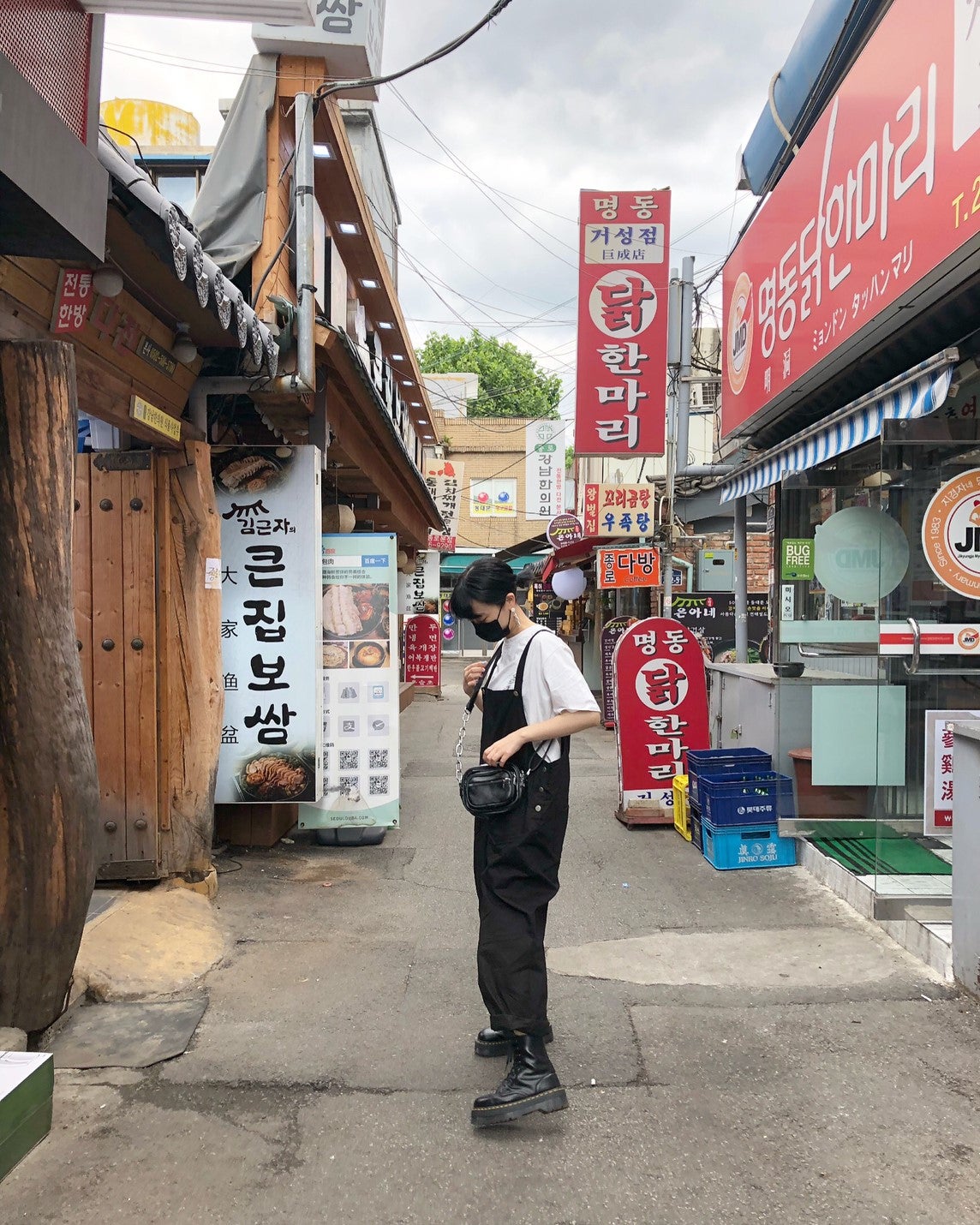 街に佇むだけでインスタ映え／高井香子さん（提供画像）