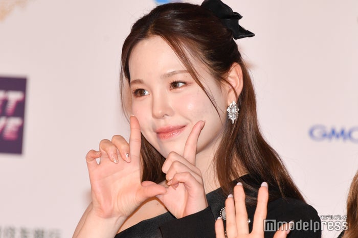 NiziUマコ、韓国デビューで「決断は間違ってなかった」と格別な想い 中学卒業後すぐに渡韓・練習生に