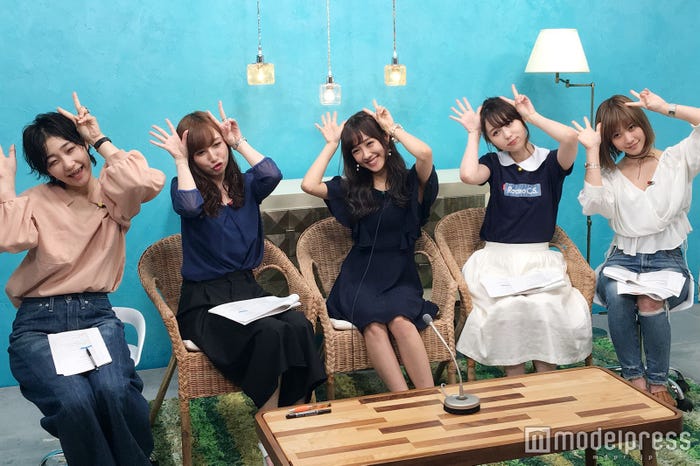 「ナナイロ~SATURDAY~」生放送の様子(C)モデルプレス