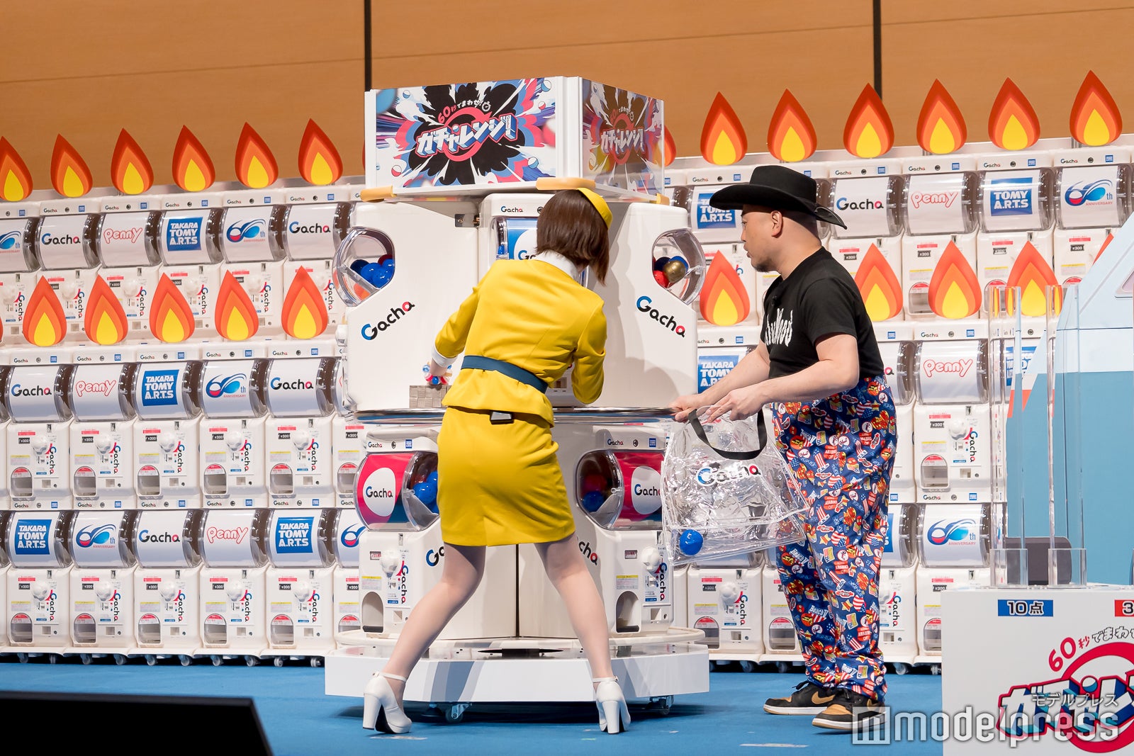 えなこ、ハリウッドザコシショウ（C）モデルプレス