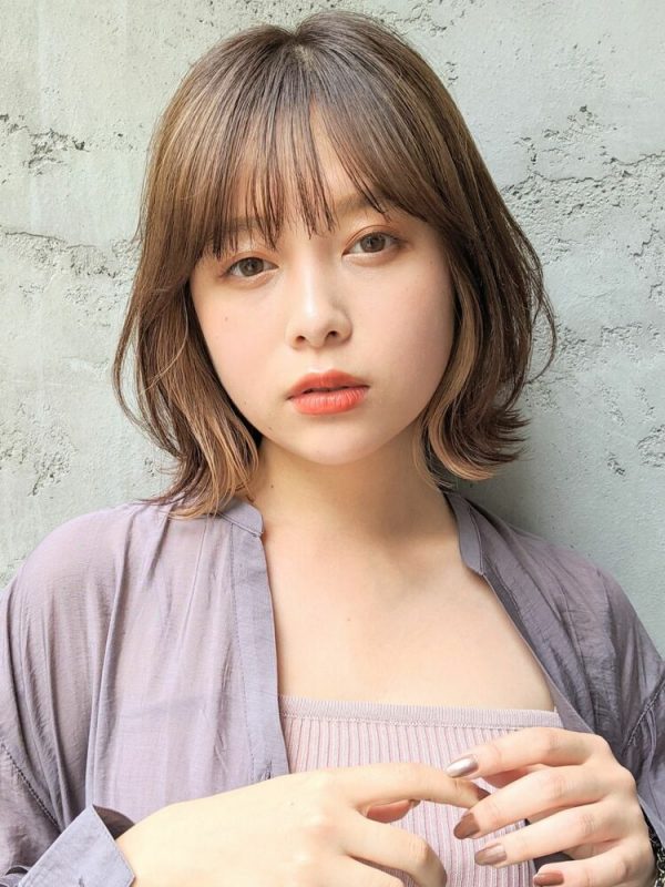 画像6 16 キャップが似合う大人ボブの髪型特集 前髪あり なしのおすすめレディースヘア モデルプレス 画像6 16 キャップが似合う大人ボブの髪型特集 前髪あり なしのおすすめレディースヘア モデルプレス