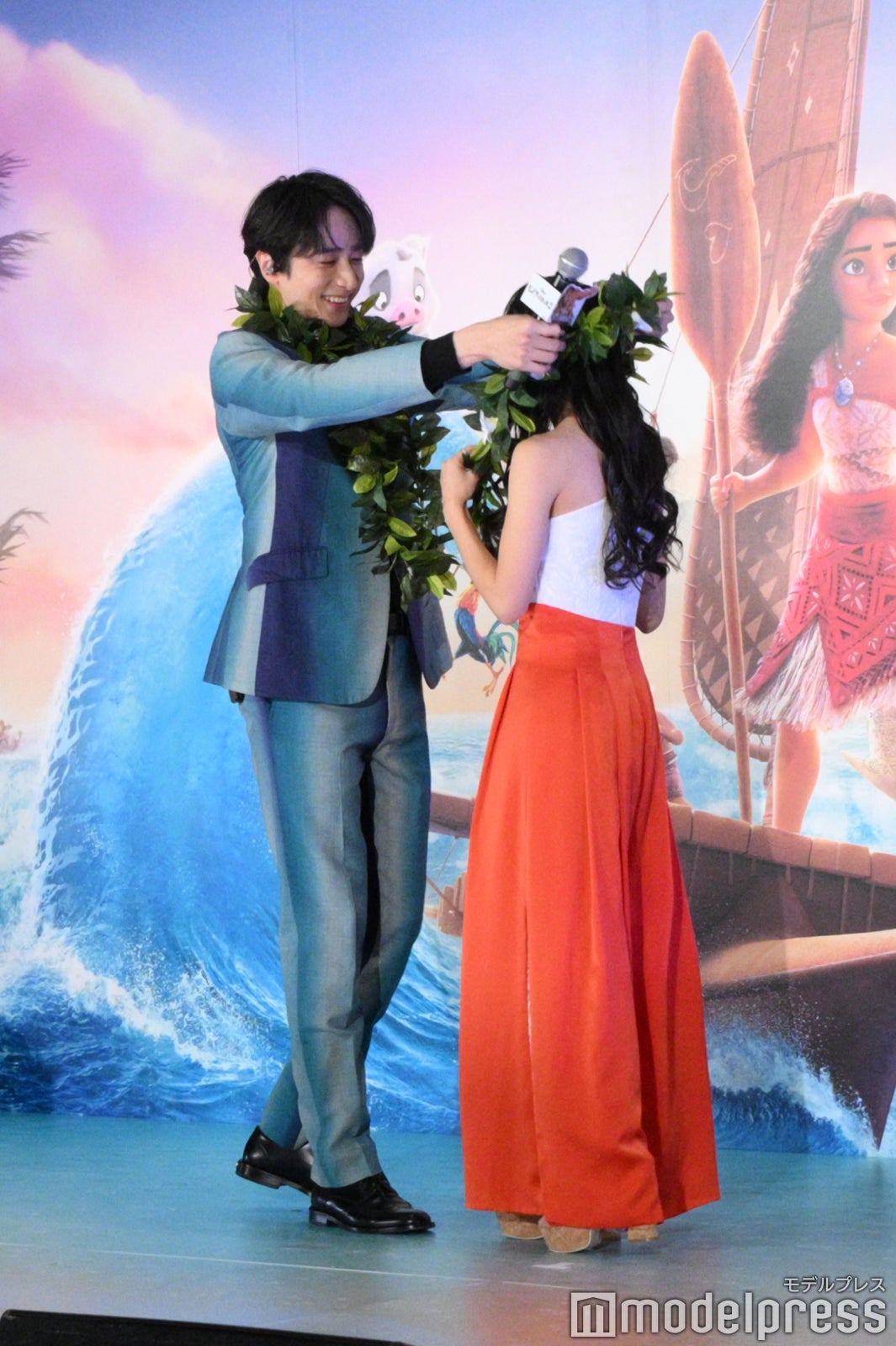 小関裕太、屋比久知奈（C）モデルプレス