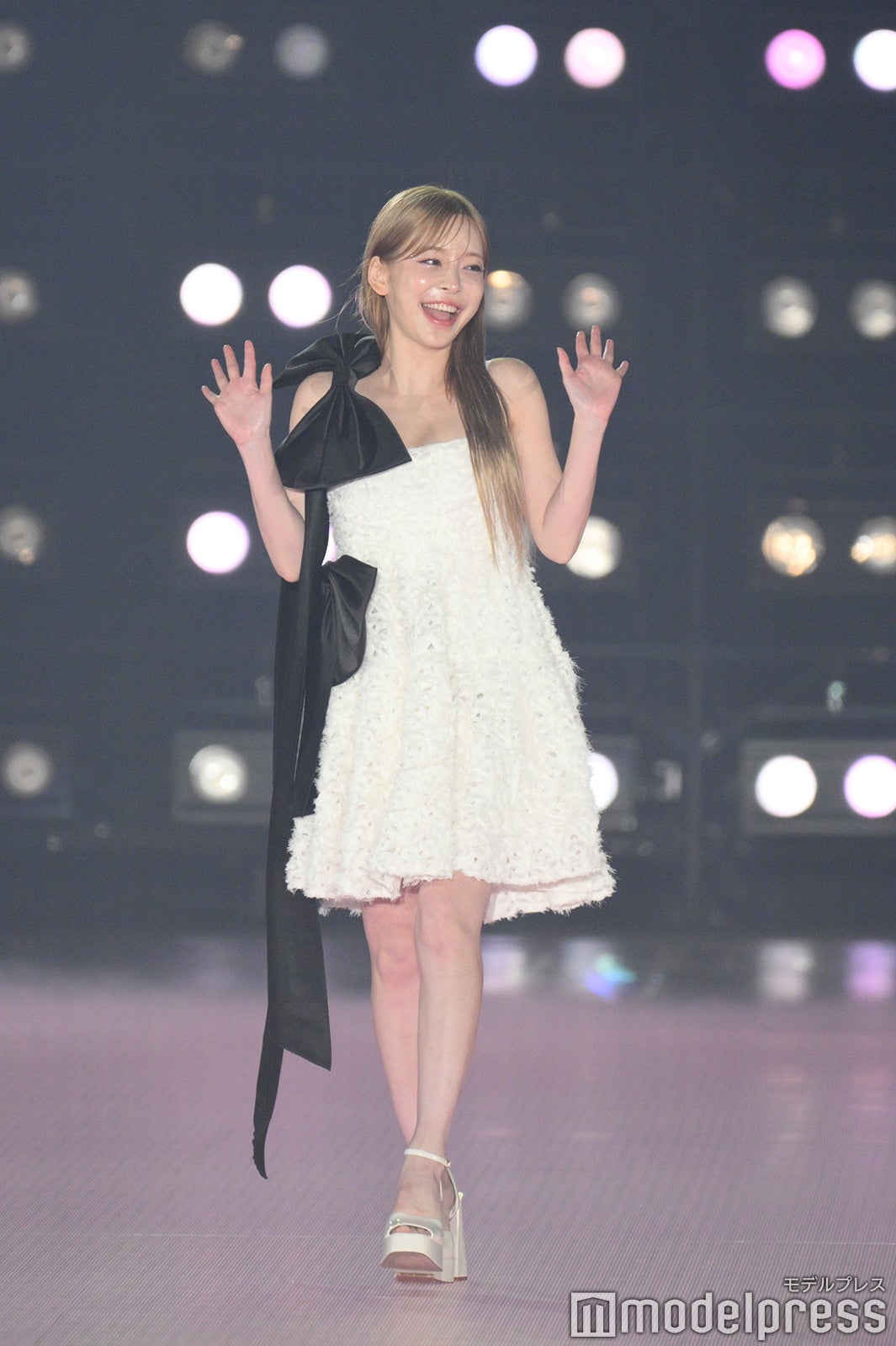 テリ（C）モデルプレス