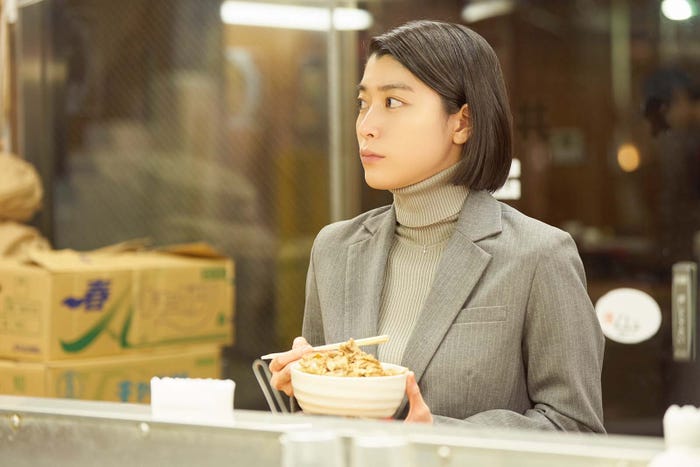 成海璃子「アイのない恋人たち」第6話より(C)ABCテレビ