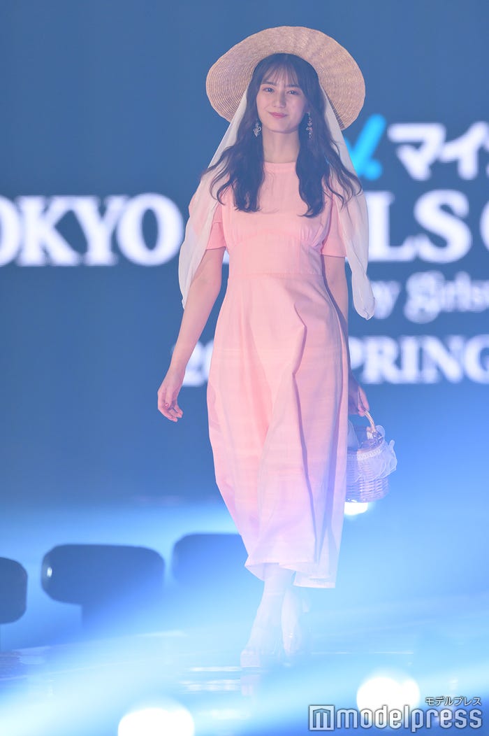 小坂菜緒 (C)モデルプレス