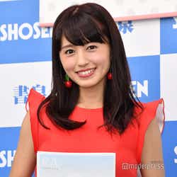 モデルプレス - “声優界最高の美女”逢田梨香子、水着&ランジェリー姿で大胆露出 初写真集に自信