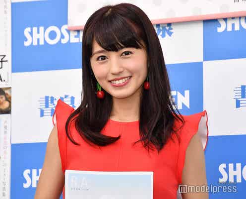 “声優界最高の美女”逢田梨香子、水着&ランジェリー姿で大胆露出 初写真集に自信