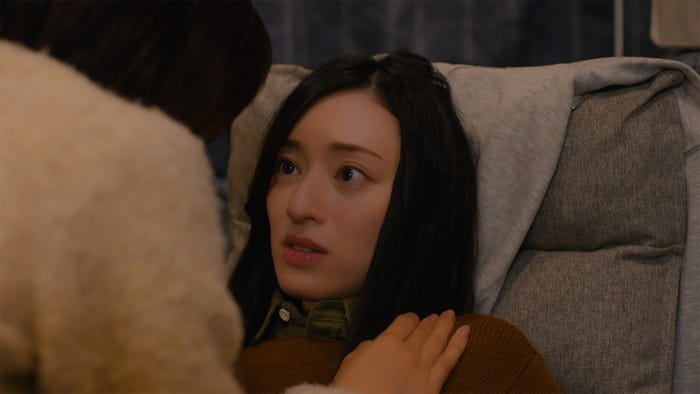 栗山千明(C)志村貴子/講談社(C)HJホールディングス