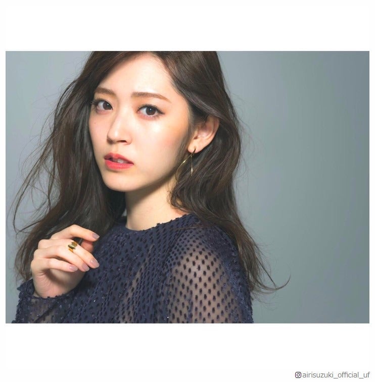 鈴木愛理「雰囲気違う」「美しい」大人っぽいショットに絶賛の声