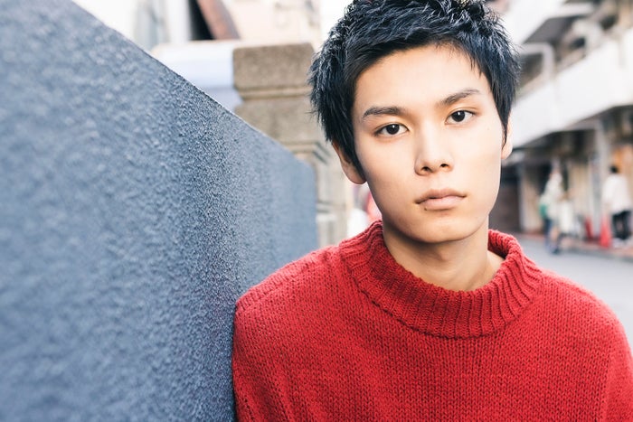 「エール」で朝ドラ初出演、出演作相次ぐ注目俳優・萩原利久の素顔に迫る<インタビュー>