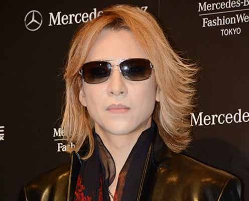 X JAPAN・YOSHIKI、着物ブランドがコレクションデビュー 斬新デザイン&演出で魅了