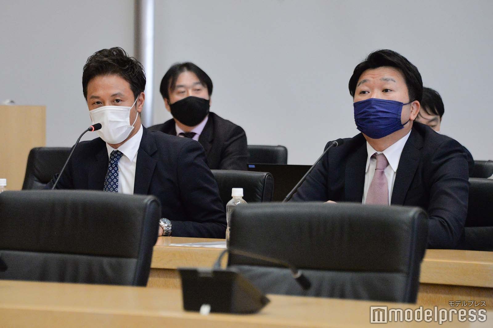 萬匠祐基氏、西村陽次郎氏／「まつもtoなかい」チーフプロデューサー、総合演出 （C）モデルプレス